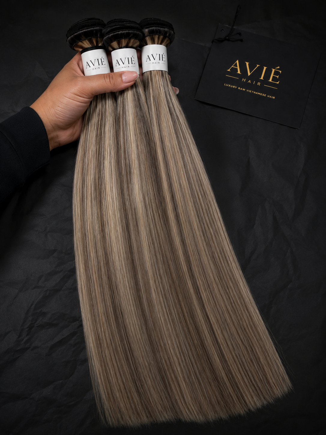 Avié Signature Collection